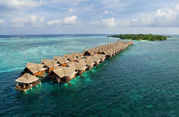 Adaaran Select Hudhuranfushi Maldives